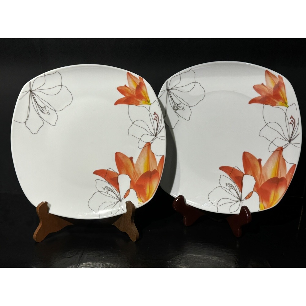 Set of 2 TABLETOPS GALLERY Lily 10" Square Dinner Plates Orange Lily Flowers